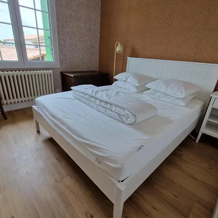 Hébergement de vacances Maison avec jardin à Sainte-Marie-de-Ré *
